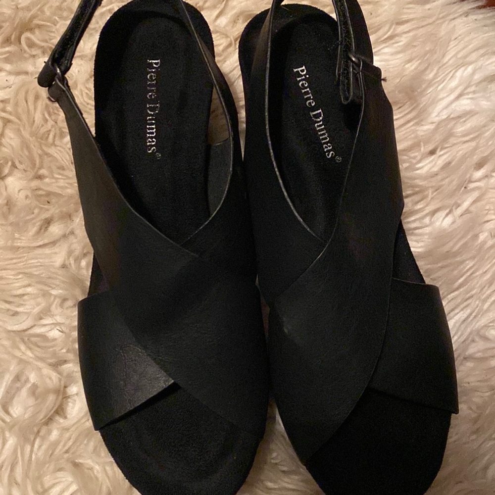 Pierre Dumas- NEVER WORN, black strapped wedge